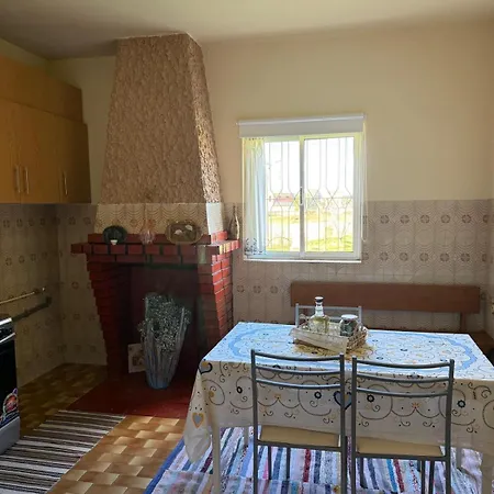 Monteiro 招待所 *